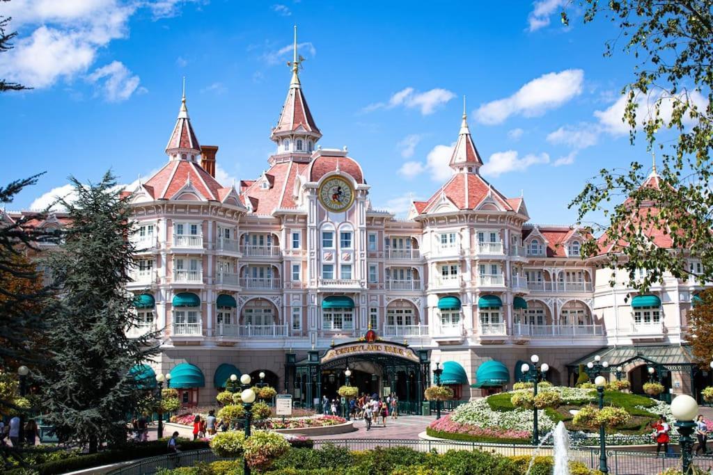 Chic 5 Min Disneyland/vallee Village Apartment